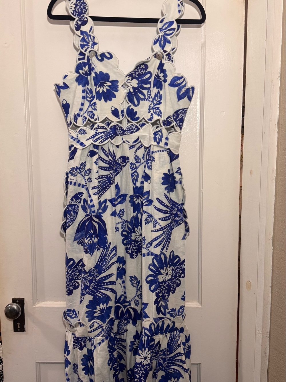 FARM Rio White Midi Cutout Dress with Bold Blue Floral Print M HAS POCKETS!!!!